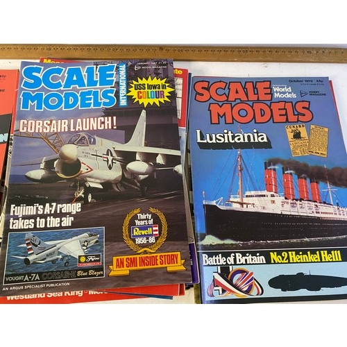 460 - Over 100 x issues of Scale Models from the 70's and 80's