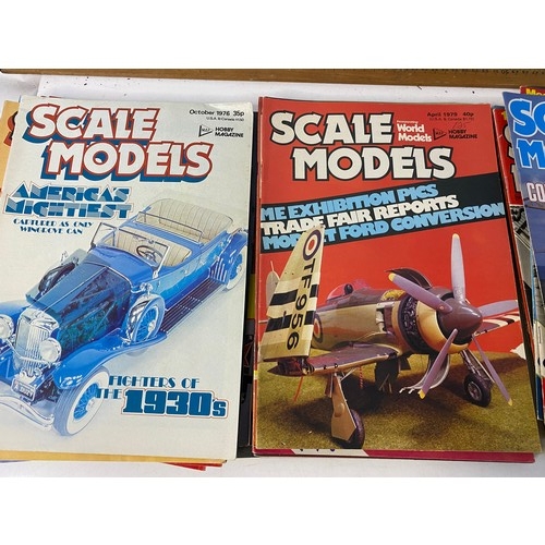 460 - Over 100 x issues of Scale Models from the 70's and 80's