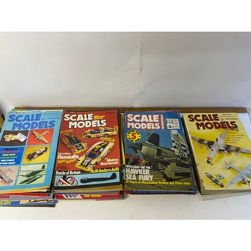 460 - Over 100 x issues of Scale Models from the 70's and 80's