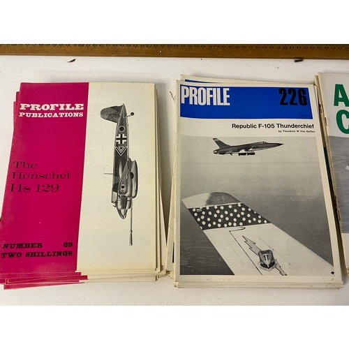 470 - Air Combat magazines Vol 1 and 2 no.1 - 6 and 35 x issues of aircraft magazines by Profile Publicati... 