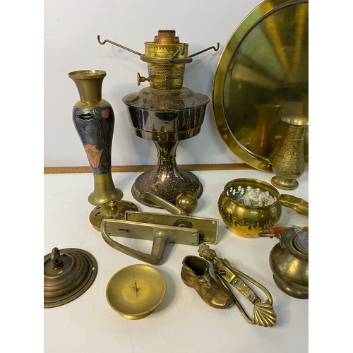 656 - Assortment of brassware.