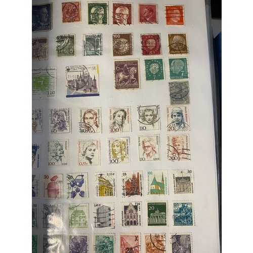 654 - Large quantity of stamps organised in albums and folders.