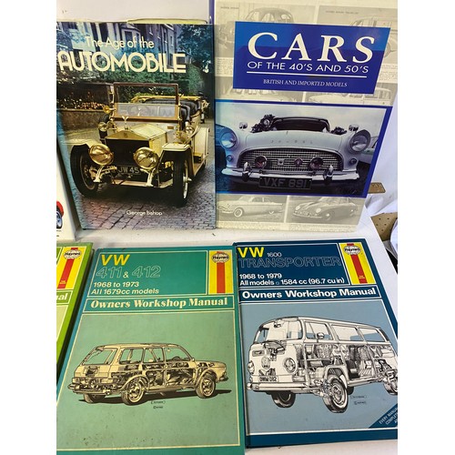 951 - Collection of car books and manuals including Trojan 200 and Triumph Herald