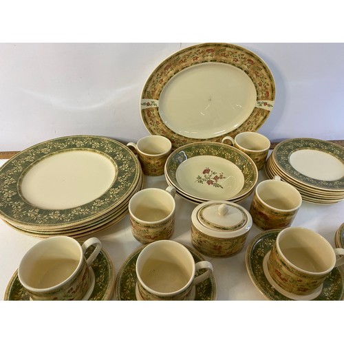 603 - 35pc Johnson Bros Ozark dinnerware