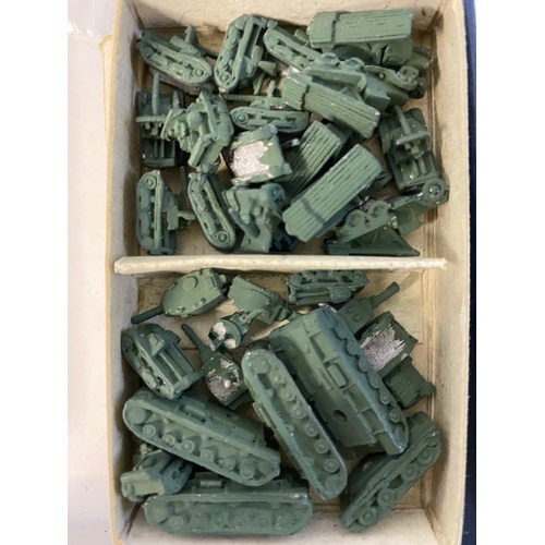 531 - Large collection of metal miniature micro tanks.