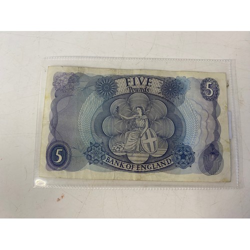 538 - Original J.B. Page blue £5 note banknote 58E 004408