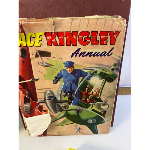 725 - Box of vintage children's books including annuals, Biggles, Endi Blyton etc