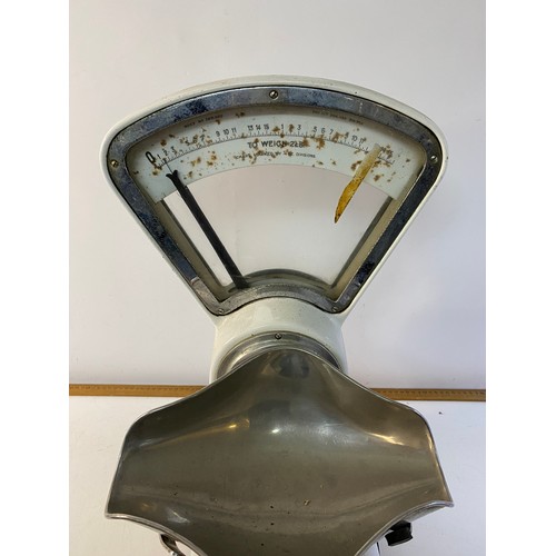 961 - Vintage set of Avery scales, working condition