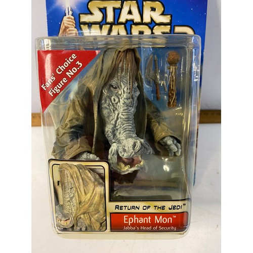 868 - Star Wars saga The Retrun og the Jedi Ephant Mon figure sealed on card in new condition. Jabba the H... 