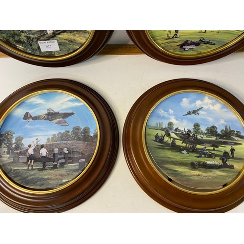 911 - 6 Royal Doulton 'Heroes of the Sky' limited edition plates