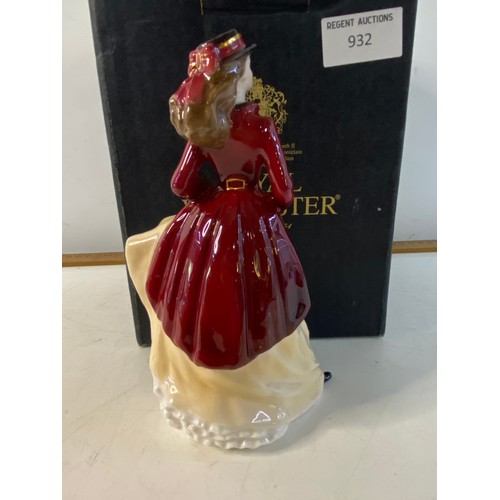 932 - Boxed Royal Worcester figure 