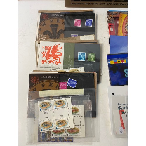 937 - Collection of mint stamps and presentation packs.