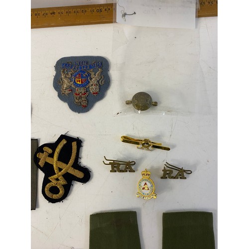 939 - Collection of Military patches, Badges and Pins.