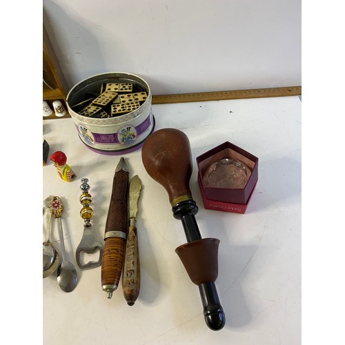 756 - Basket of curios and collectables including Victorian Dominoes, Art Deco cigarette box and badges.