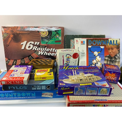 764 - Selection of vintage board games, model kit and toys from Scrabble, Pylos, Stay Alive and others.