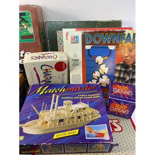 764 - Selection of vintage board games, model kit and toys from Scrabble, Pylos, Stay Alive and others.