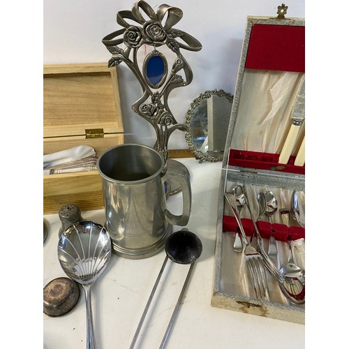 989 - Selection of vintage silver, pewter and silver plate tankards, trinket box, frames and teapot and cu... 