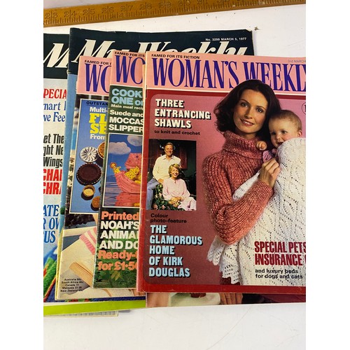 1009 - Selection of vintage womens magazines