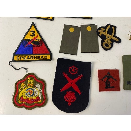 939 - Collection of Military patches, Badges and Pins.