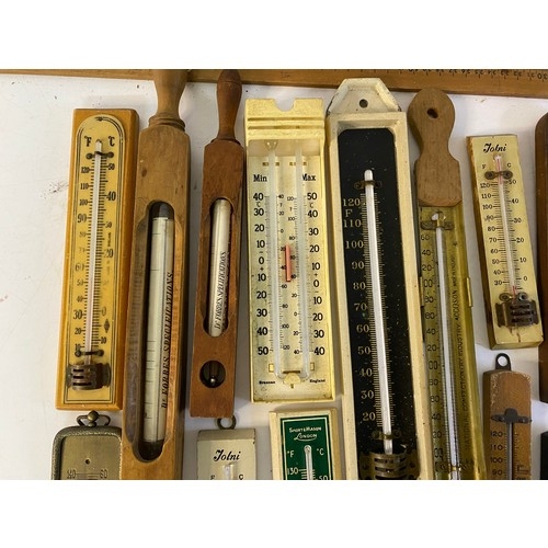 973 - Box of assorted thermometers