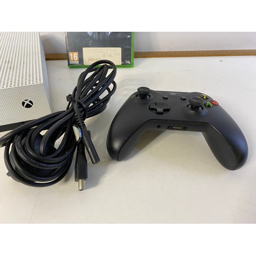 130 - Xbox 1 console with controller and 1 game. Tested and working.