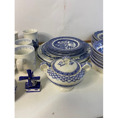 132 - Selection of blue and white china and ceramics.