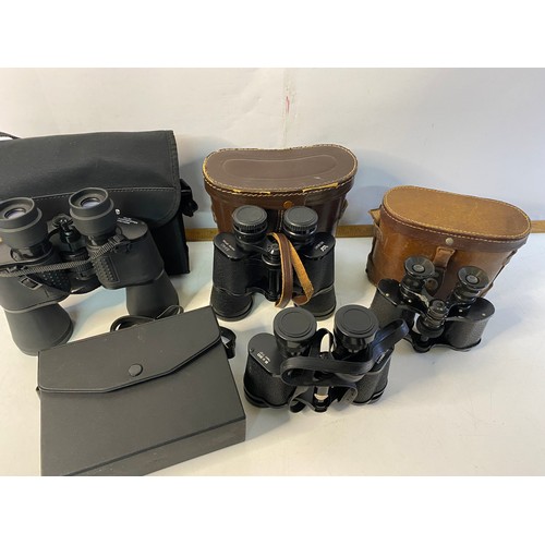 166 - 4 pairs of vintage and modern binoculars