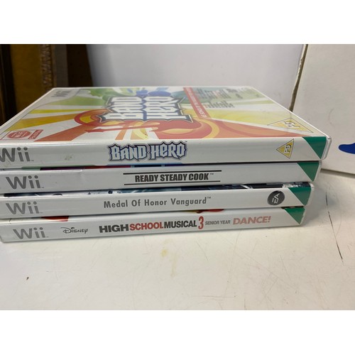 179 - Nintendo Wii console with games and accessories