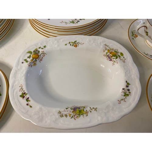 294 - Selection of Wenlow Fruit dinner ware from Coalport comprising of 6 dinner plates, 6 salad plates, s... 