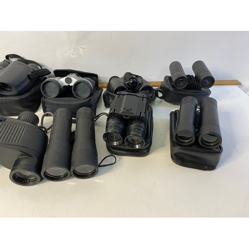 246 - Assorted pairs of binoculars from Sunagor, Tasco and others.