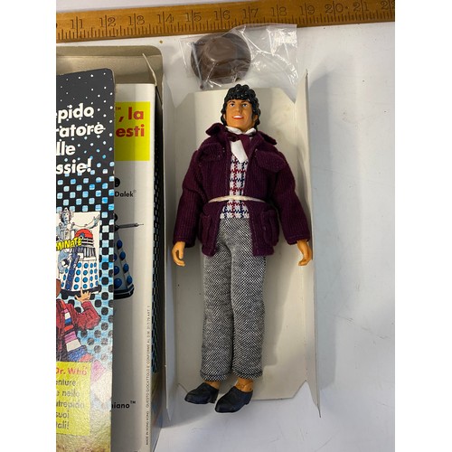 281 - Vintage boxed 1976 Dr Who Mego action figure unused in original box with scarf and hat