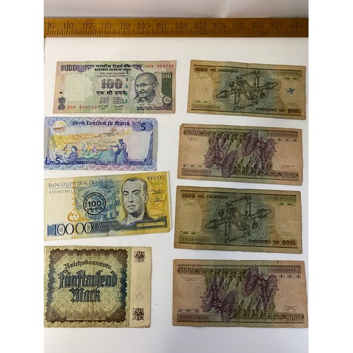 30 - Collection of old banknotes