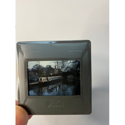 33 - Collection of approximately 100 shipping 35mm slides