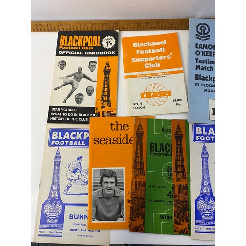 39 - Vintage 1960's football programmes