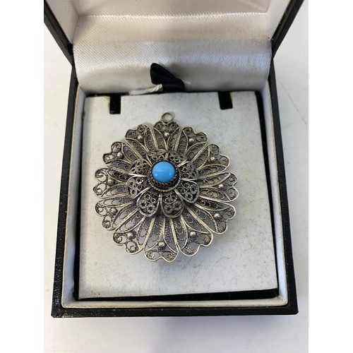 53 - Sterling silver brooch with turquoise stone