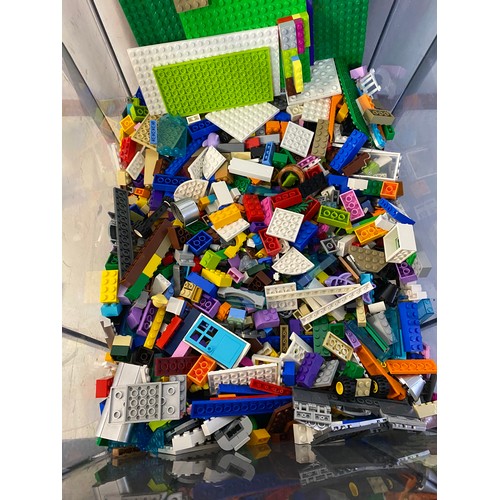 74 - Large collection of Lego including some Star Wars