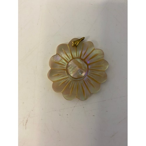 83 - Antique shell brooch and pendant