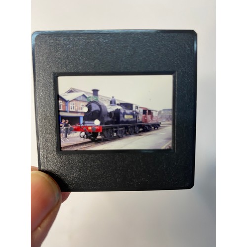 90 - Approximately 250 railway and train 35mm slides.