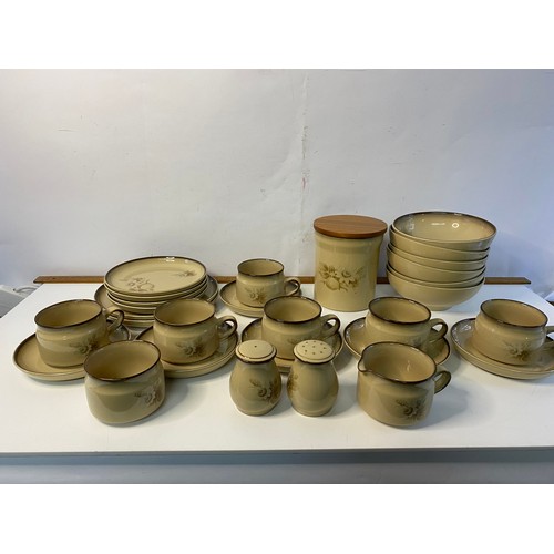 996 - Selection of Denby 'memories' including 6 x cups and saucers, 4 x side plates, 6 x bowls, milk and s... 