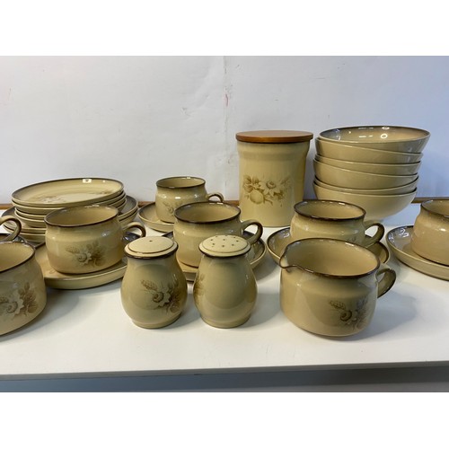 996 - Selection of Denby 'memories' including 6 x cups and saucers, 4 x side plates, 6 x bowls, milk and s... 