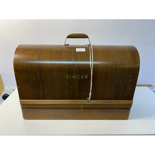 691 - 1950s Singer 15K-80 hand crank sewing machine in domed wooden case.