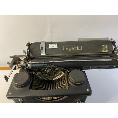 657 - 1930s Imperial model 50 typewriter.