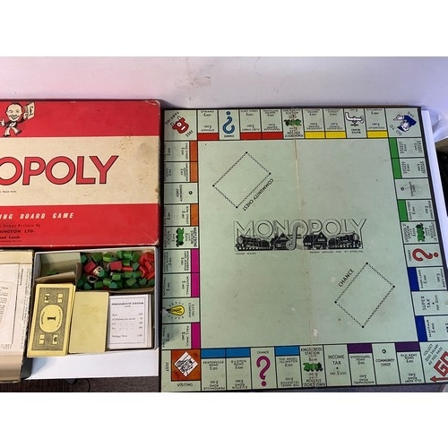 616 - 2 Vintage monopoly sets including 1940s edition.