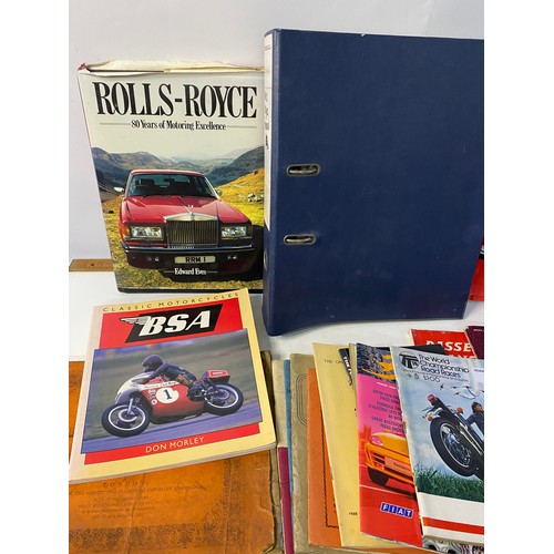 528 - Collection of old car books and manuals.