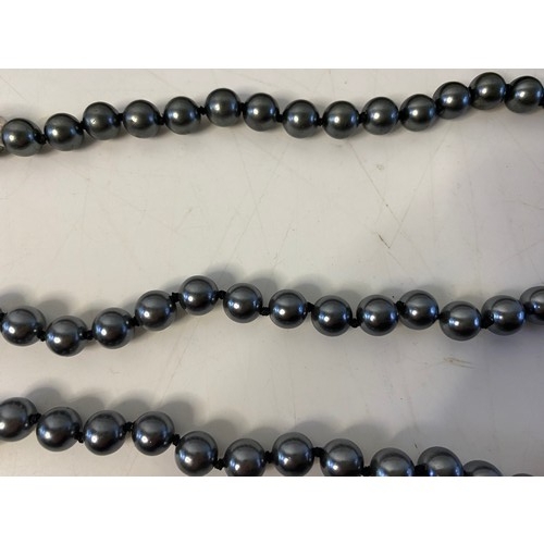 595 - Matching Black freshwater pearl necklace, bracelet and ear-rings