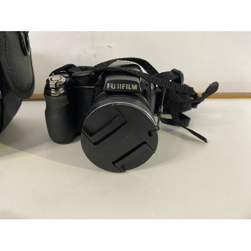 132 - Fujifilm Finepix S4200 14mp digital camera in carry bag