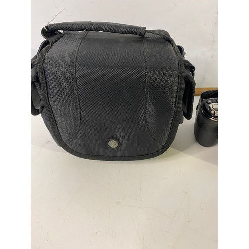 132 - Fujifilm Finepix S4200 14mp digital camera in carry bag