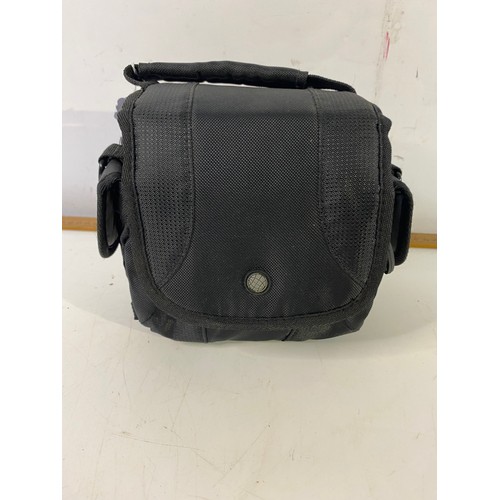 132 - Fujifilm Finepix S4200 14mp digital camera in carry bag