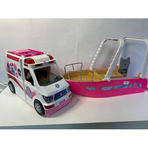 94 - Barbie camper van and boat