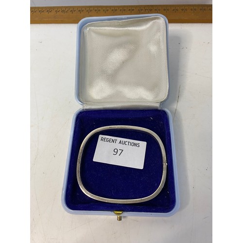 97 - Fully hallmarked sterling silver bangle
